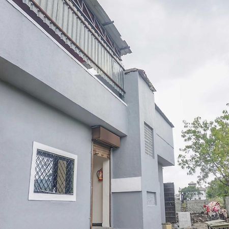 Spot On 74501 Hotel Supriya Garden Vagholi المظهر الخارجي الصورة